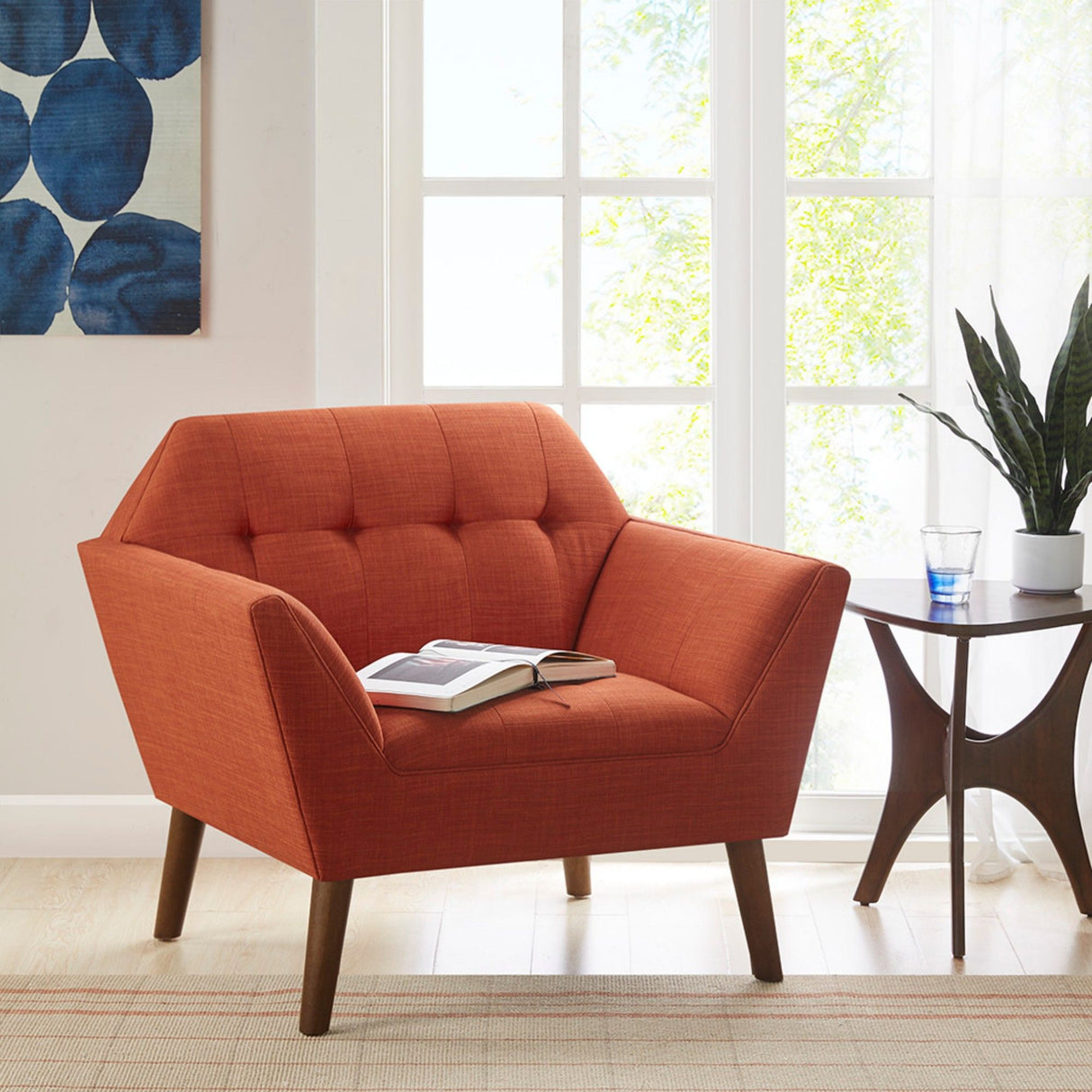 Modern Lounge Chair With Button Tufting