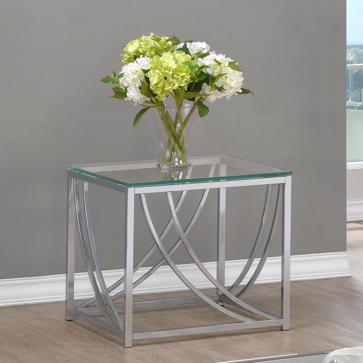 Brianne - Table