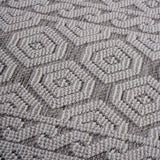 Guros - 8' X 10' Geometric Indoor / Outdoor Area Rug - Gray / White